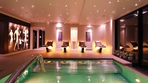 Stanley House Hotel and Spa Hydro Pool Loungers