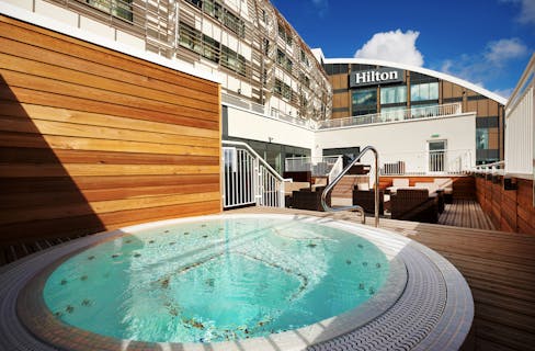 Hilton at The Ageas Bowl Outdoor Hot Tub