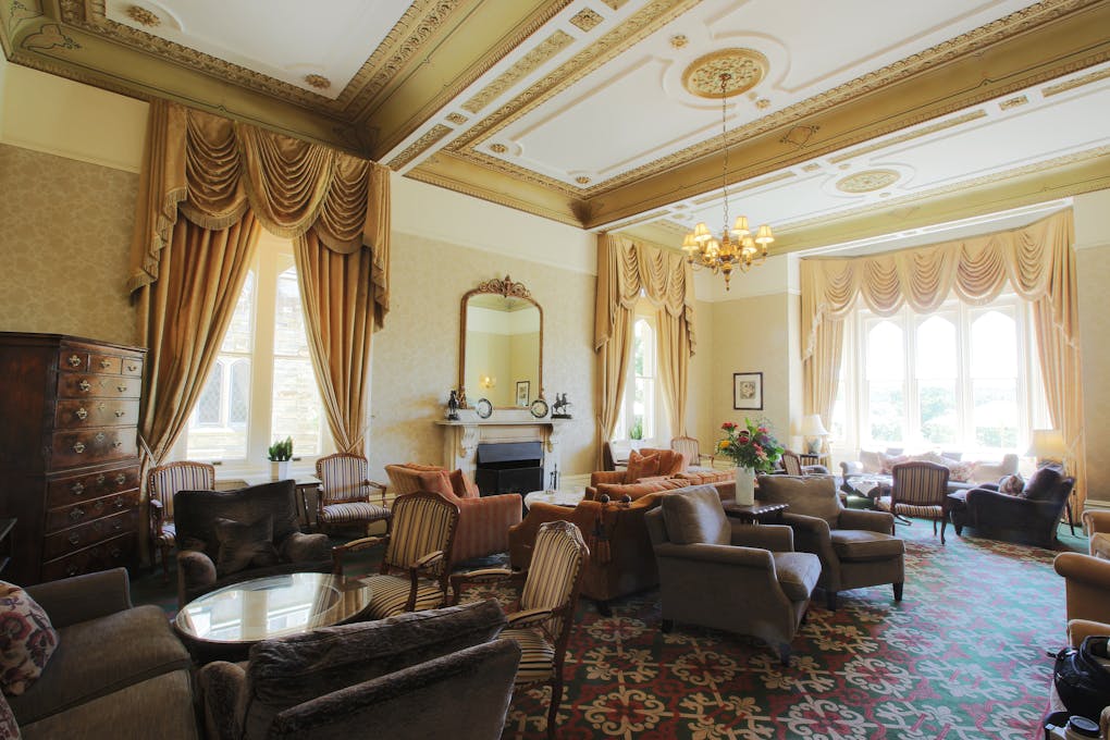 Ashdown Park Hotel Lounge