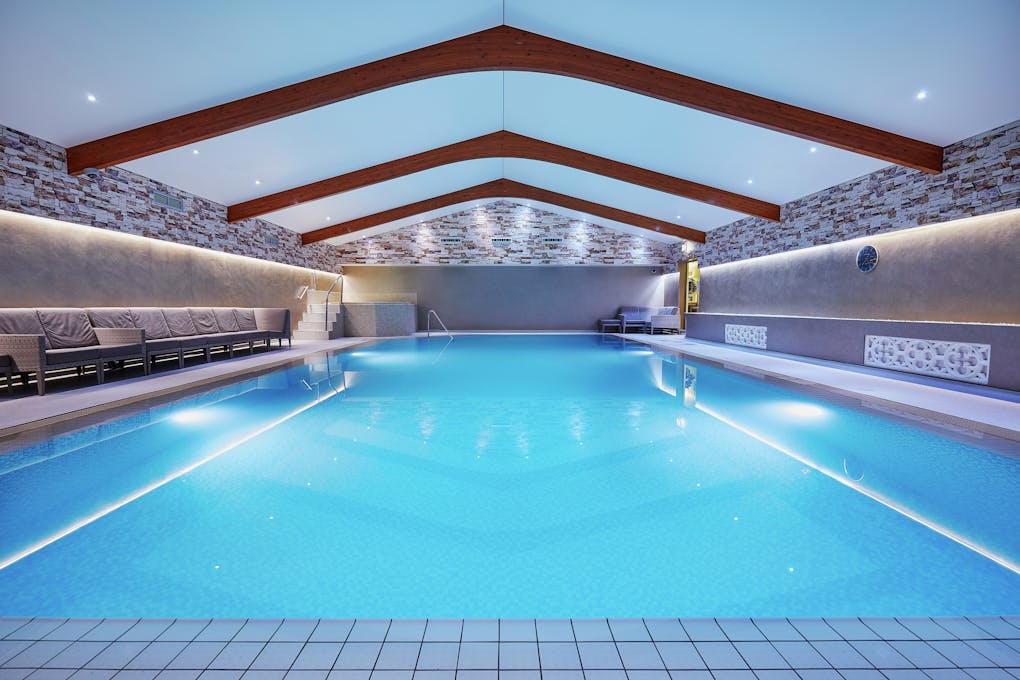 Ashdown Park Hotel Swimming Pool