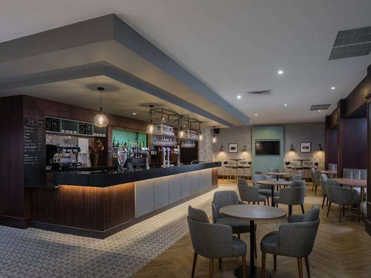  Ashford International Hotel and Spa Bar