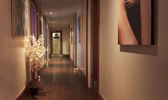 Ashford International Hotel & Spa - Spa Corridor