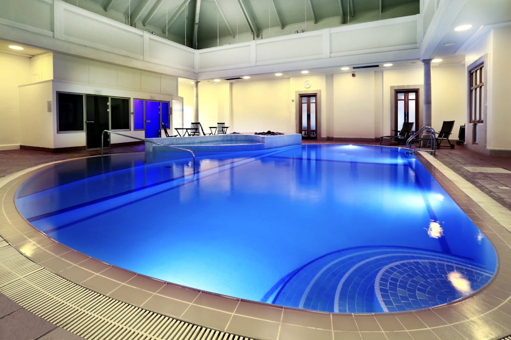 Macdonald Botley Park Hotel & Spa Swimming Pool