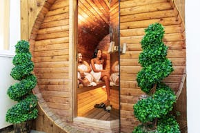 The Bridge Hotel & Spa Barrel Sauna