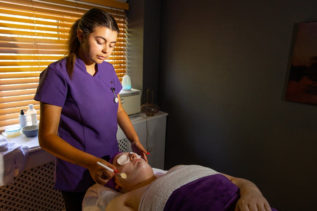 The Bridge Hotel & Spa Facial