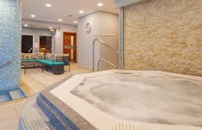 Delta Hotels by Marriott Cheltenham Chase Jacuzzi