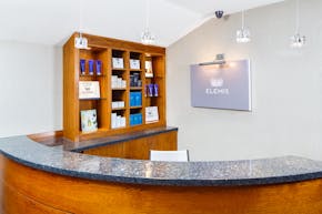 Delta Hotels by Marriott Cheltenham Chase Spa Desk