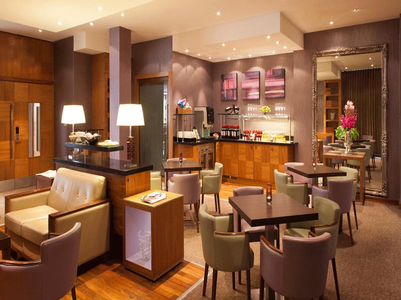 	Crowne Plaza Reading Restaurant