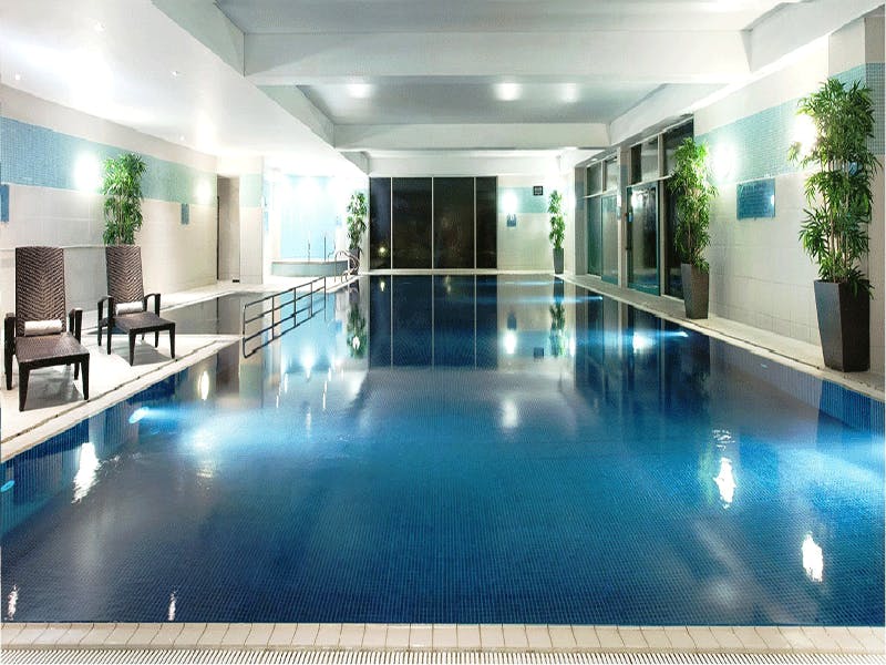 Crowne Plaza Marlow Swimming Pool