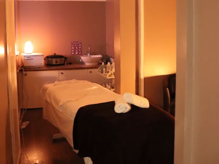 PURE Spa Cults Treatment Room