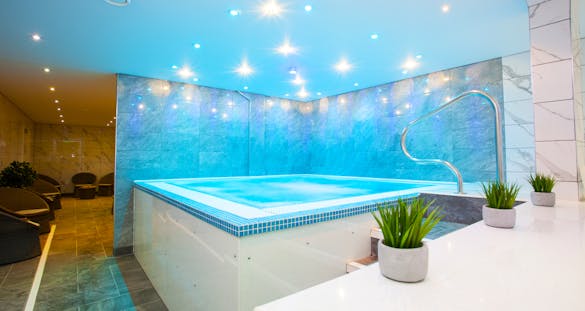 Dorset Spa Therapy at George Albert Hotel Hydropool