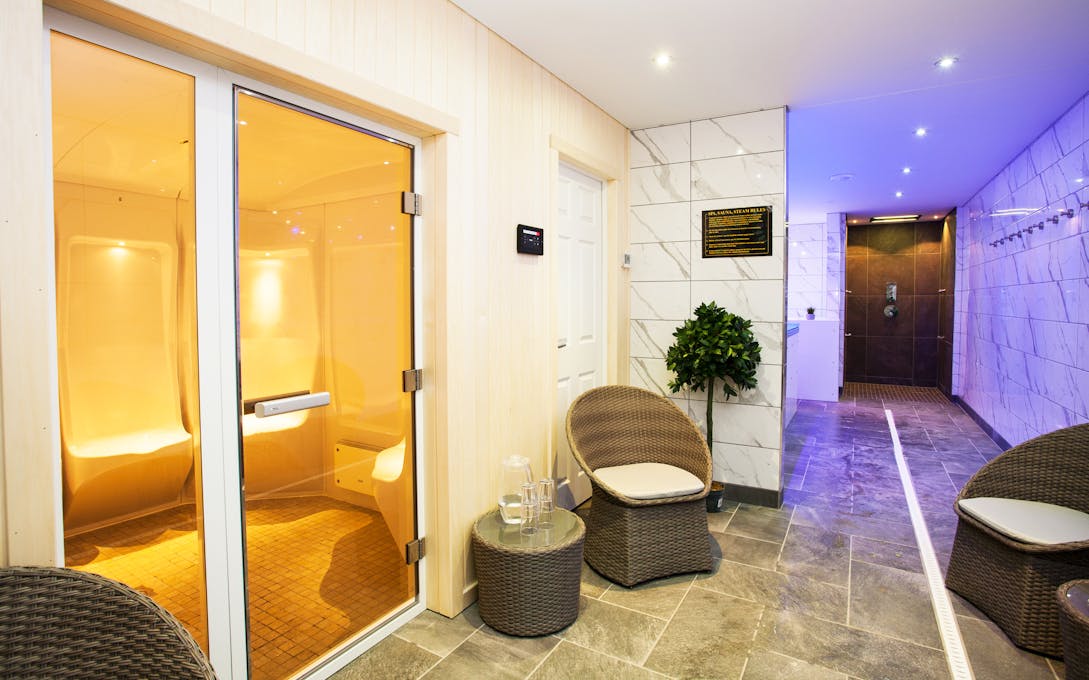 Dorset Spa Therapy at George Albert Hotel Steam Room