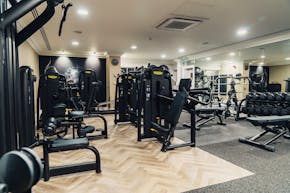 Hanbury Manor - A Marriott Hotel & Country Club Gymnasium Weights