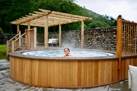 Holte Spa at The Swan Hotel Outdoor Hot Tub