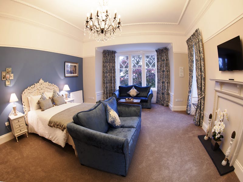 Inglewood House and Spa Upgraded Double Bedroom 