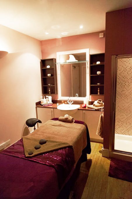 Mercure Sheffield Kenwood Hall Hotel & Spa Treatment Room