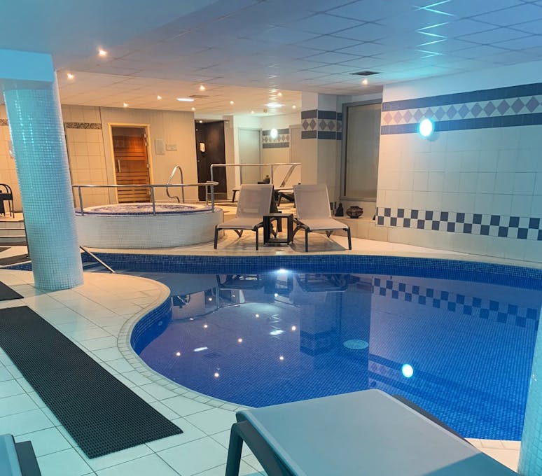 Macdonald Kilhey Court Hotel & Spa Pool Area