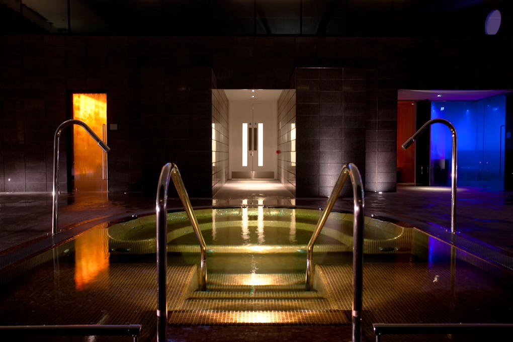 Lifehouse Spa & Hotel Spa Area at Night