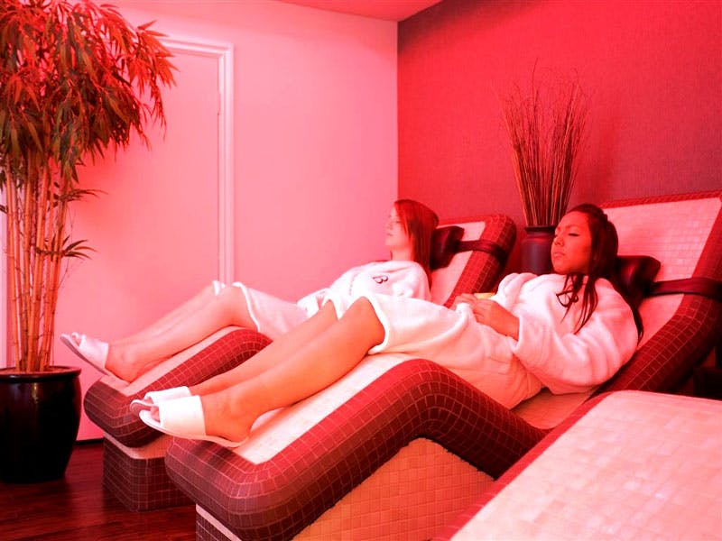 Bannatyne Heated Relaxation Beds 