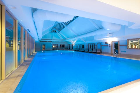 Park Royal Hotel & Spa Swimming Pool