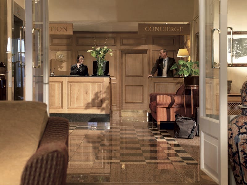 Macdonald Old England Hotel & Spa Reception