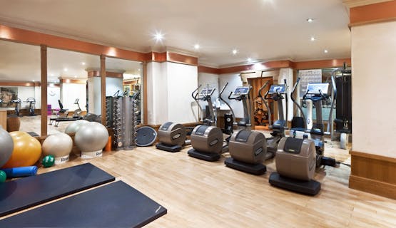 Rena Spa at Leonardo Royal Hotel City London Gymnasium