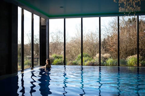 Reynolds Retreat Sevenoaks Pool with View