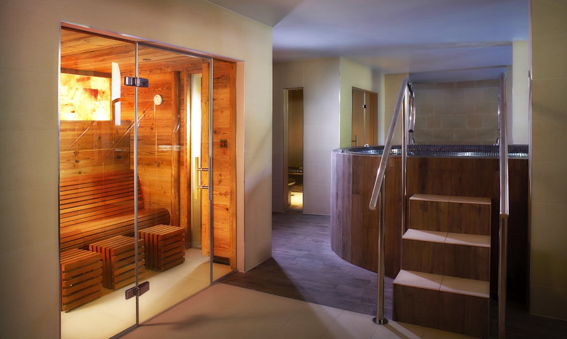 The Royal Crescent Hotel & Spa Himalayan Salt Sauna