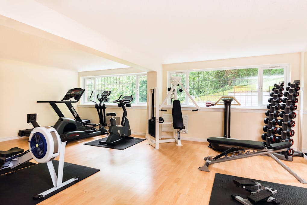 Southcrest Manor Hotel Gym