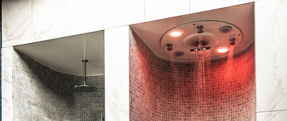 	Stratton House Hotel Experience Showers