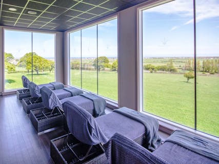 The Kinmel & Kinspa Lounges