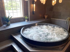 The Morritt Hotel and Garage Spa Hot Tub