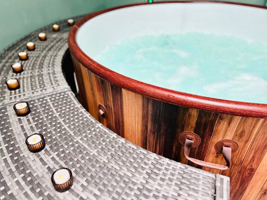 The Skin Co. Spa Hot Tub up close