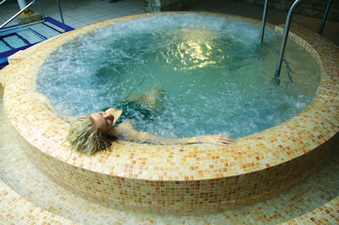 Thoresby Hall Hotel Jacuzzi