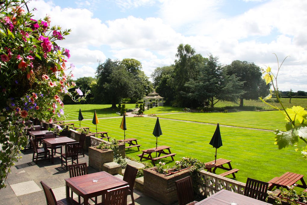 Thornton Hall Hotel & Spa Gardens