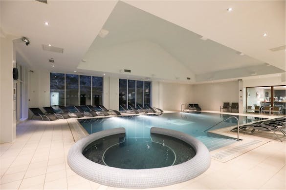 Muthu Clumber Park Hotel & Spa Whirlpool and Swimming Pool